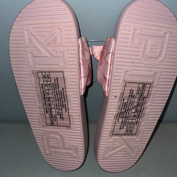 PINK by Victoria Secret Sandals/Slides Sz Large- NWOT - Picture 2 of 4